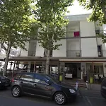 Hotel Domus Mea
